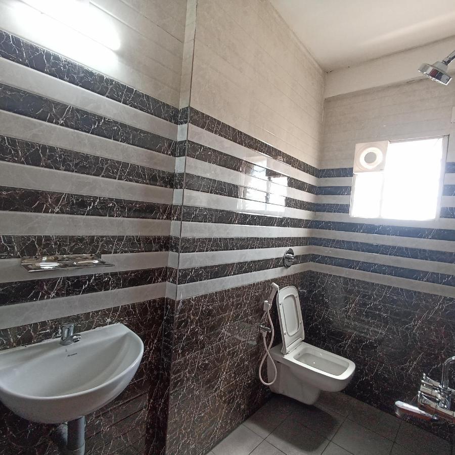 Premier Inn Lodge Mangalore Esterno foto